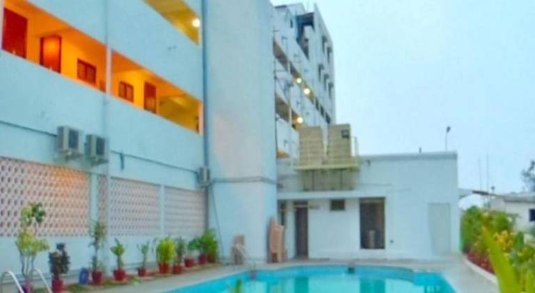 Sivaranjani Hotel