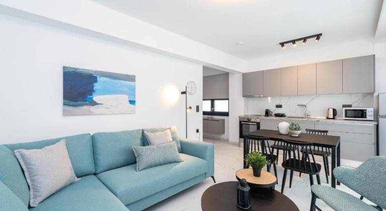 Ample holiday apartment with terrace, private pool & garden | Pet-friendly — photo 2