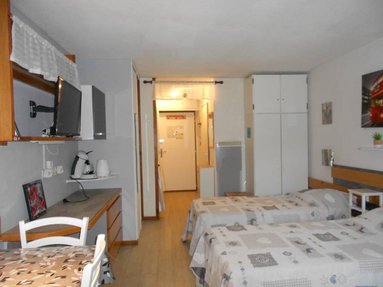 Cozy studio in Brides-les-Bains, 4 ppl, wifi, parking — photo 2