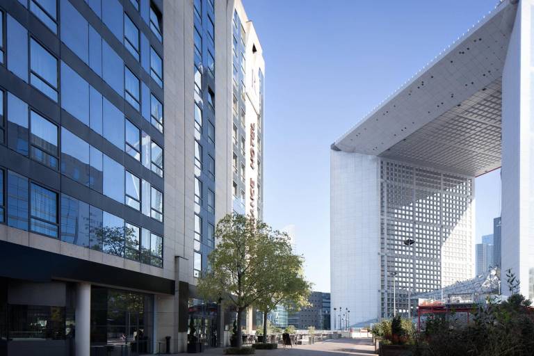 Renaissance Paris La Defense Hotel in Gennevilliers