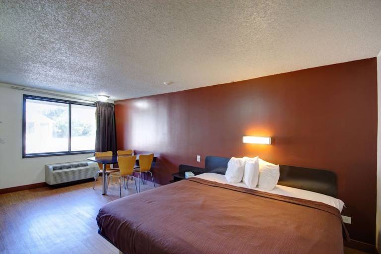 Motel Heath