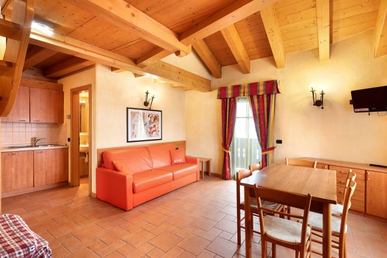 Apartment 'Chalet Li Palù Trilocale 2' with Mountain View, Balcony and Wi-Fi — photo 2