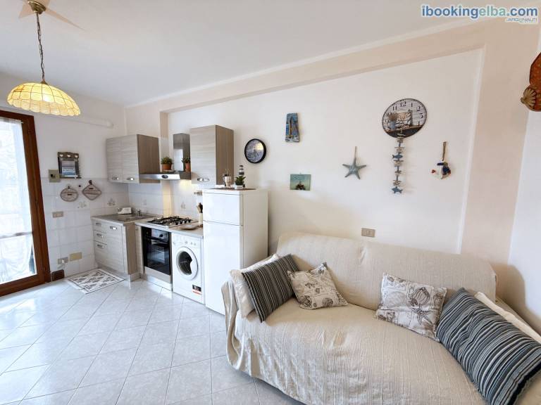 Holiday apartment with 1 room for 4 persons — photo 4