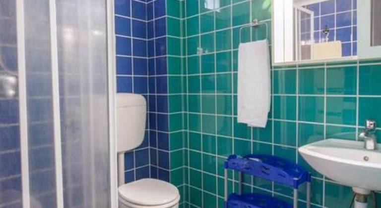 Holiday apartment with 1 room for 4 persons — photo 5