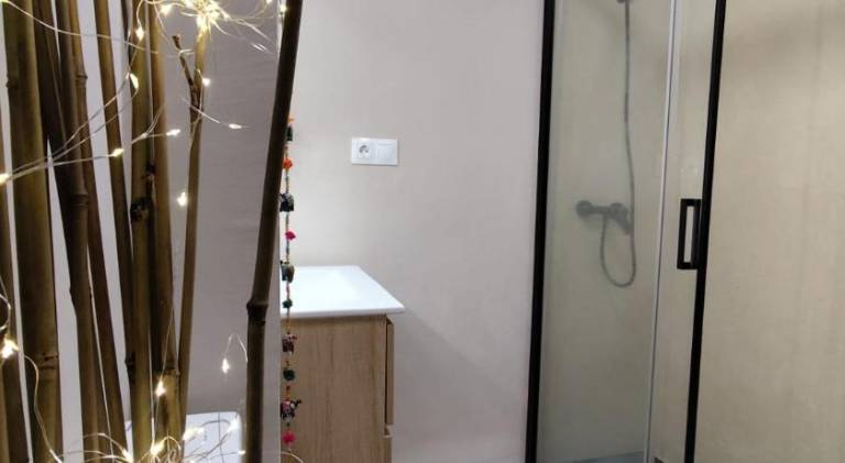 Rental apartment with garden, terrace & pool — photo 2