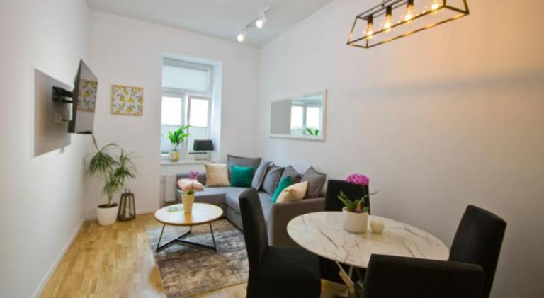 Apartament COMFORT Przy Rynku z sauna, klimatyzacja i parkingiem in Kielce