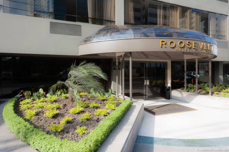Roosevelt Hotel & Suites