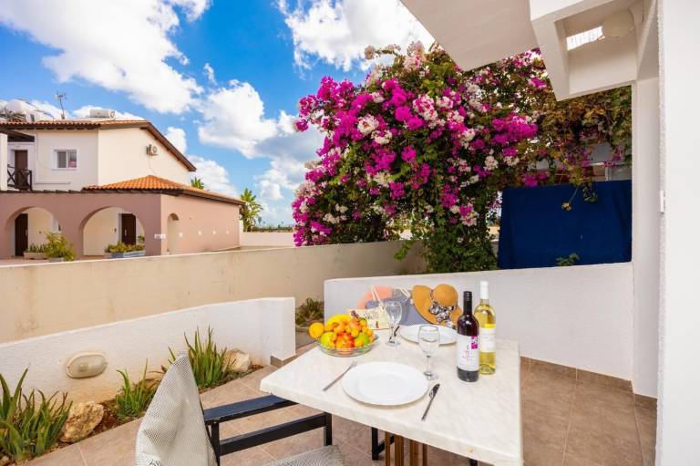Apartment Latsi