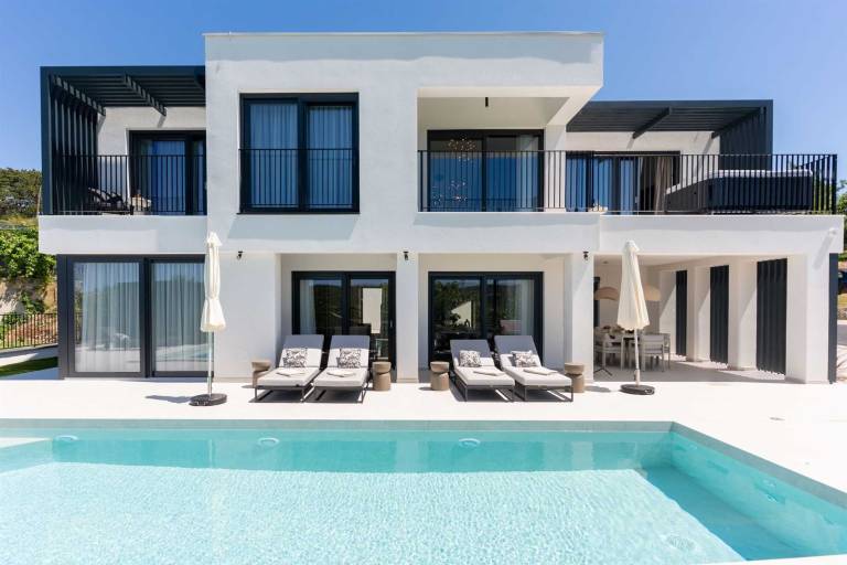 Villa Lopar