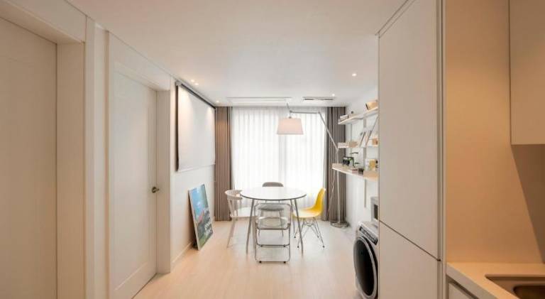 Beautiful rental apartment with patio | Suitable for remote work | Pets are welcome — photo 3