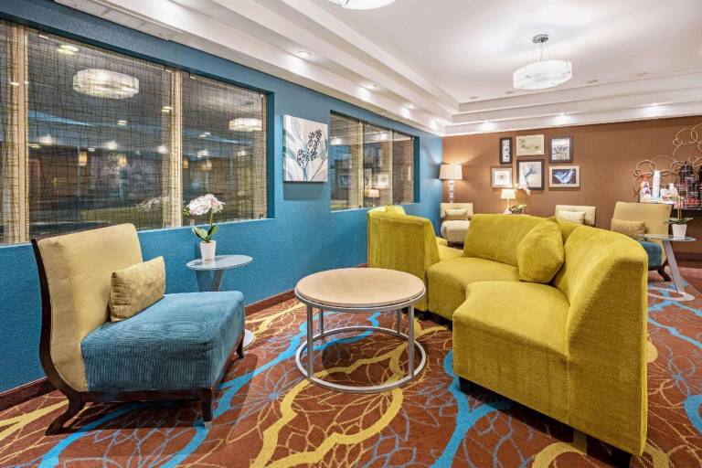 La Quinta Inn & Suites by Wyndham Boise Towne Square — photo 5