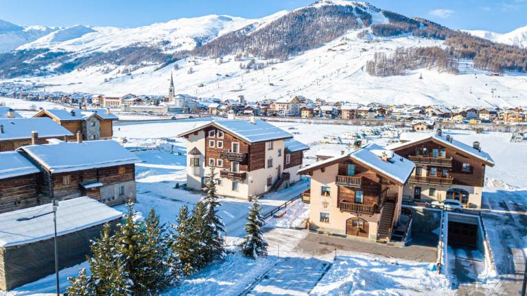 Sunshine and tranquility for your stay at Chalet Amalia — photo 4
