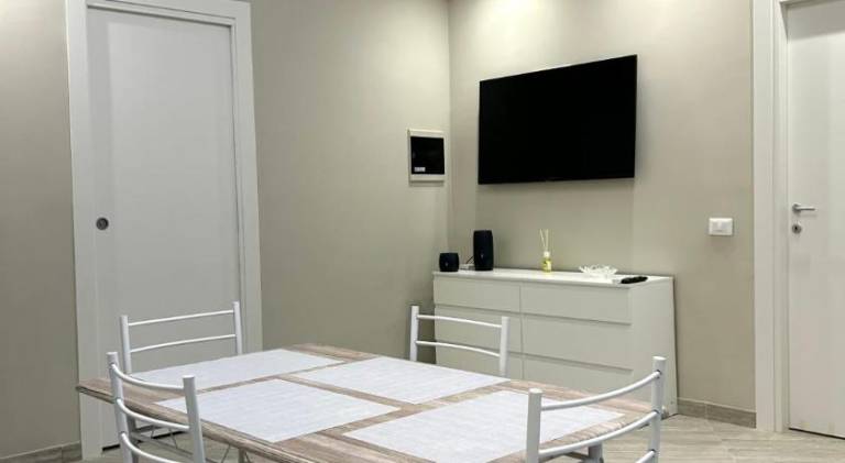 House | Close to Naples Cathedral in Casoria