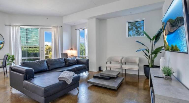 Rental apartment | Suitable for remote work in Orlando, FL