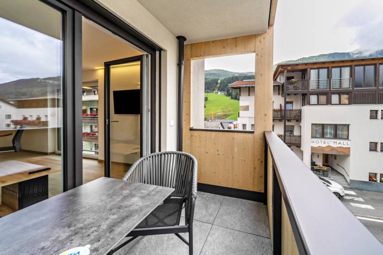 Apartment "Lamm 2" with Mountain View, Balcony & Wi-Fi — photo 3