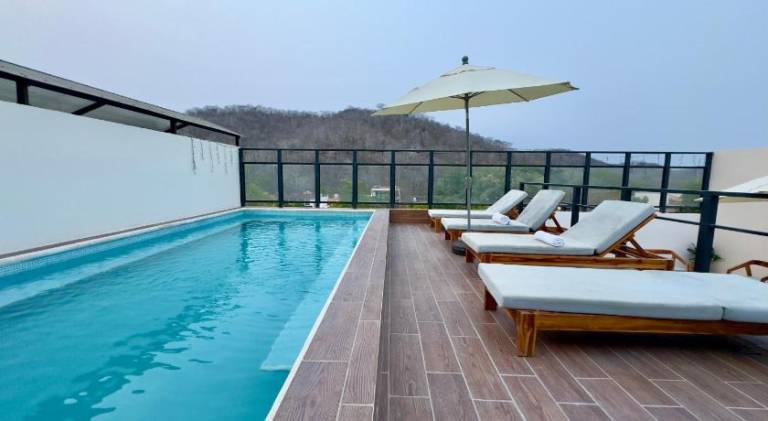 Holiday apartment with terrace & pool — photo 3