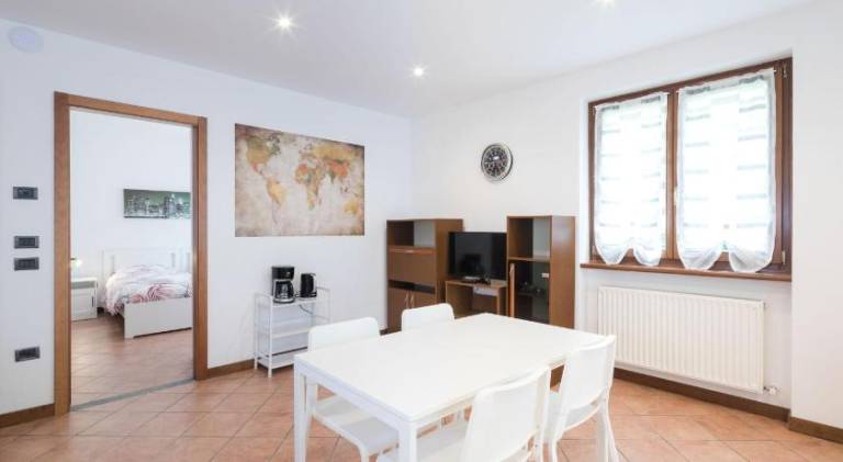 Holiday apartment with garden & terrace — photo 3