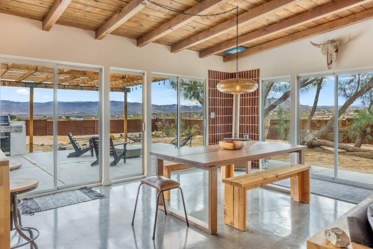 Desert Hearts Ranch - BBQ, Quiet and Dark Skies in Joshua Tree in San Bernardino, CA