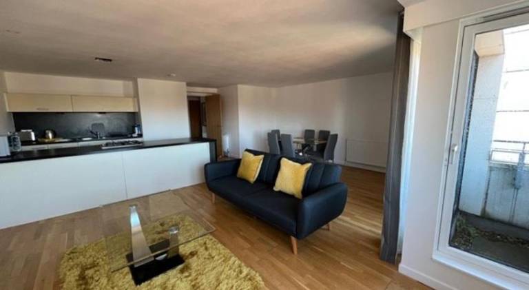 Modern & Spacious 2 bed Merchant City Apart-High St — photo 5