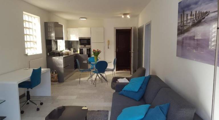 Ferienwohnung Eaux-Vives Vollandes