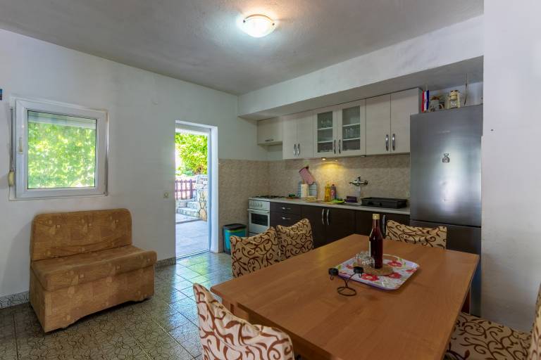 Four-bedroom apartment near beach Cove Torac, Hvar (A-575-a) — photo 3