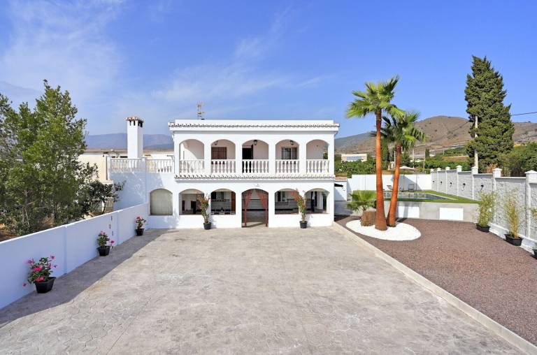 Villa Torrenueva