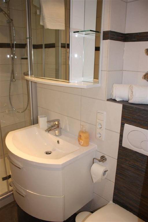 Holiday apartment with a gallery in Garmisch-Partenkirchen — photo 4