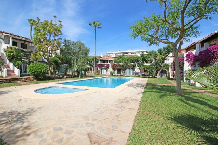 Beautiful vacation home with pool, terrace & barbeque | Close to the beach | Dogs allowed — photo 3