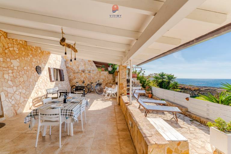 Villa with BBQ & patio — photo 5