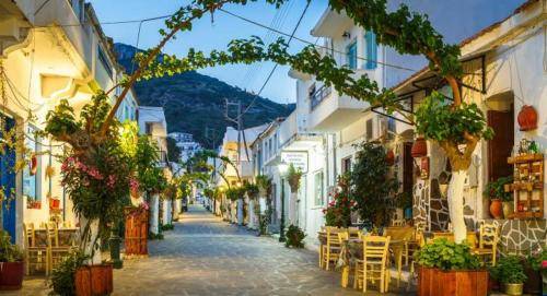 Δωμάτιο με πρωινό Fourni