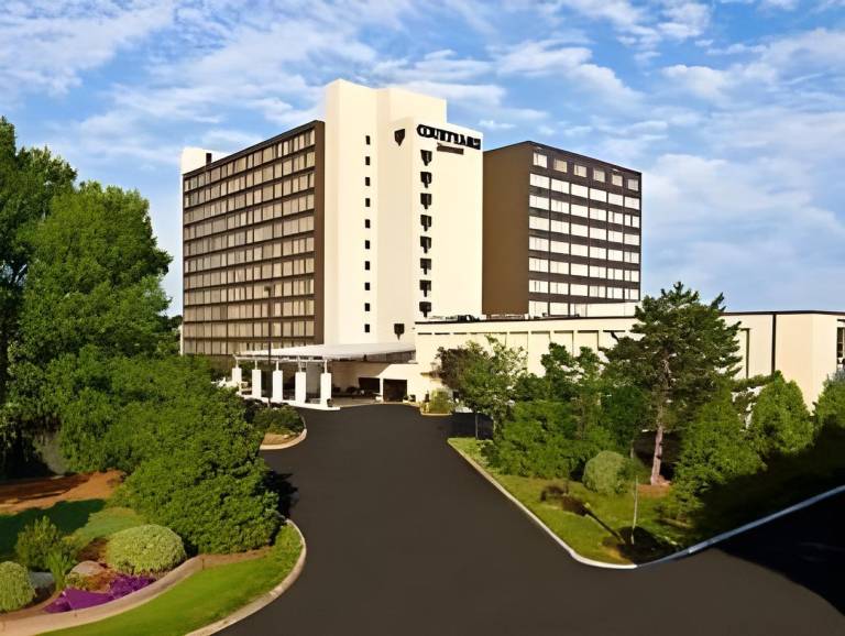 Courtyard by Marriott Boston Logan Airport in Revere, MA
