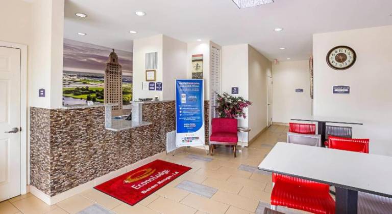 Econo Lodge Baton Rouge University Area — photo 5