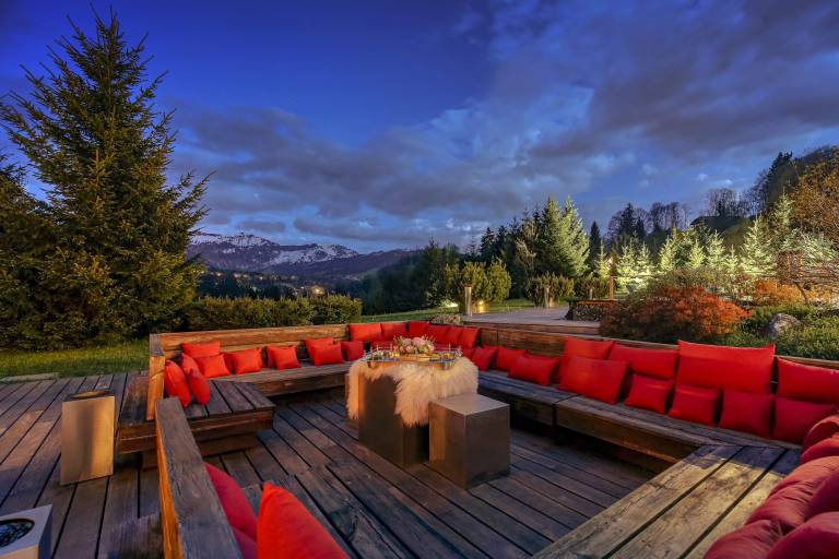 Chalet with hot tub, grill & private pool | Mountain view | Suitable for remote work in Combloux