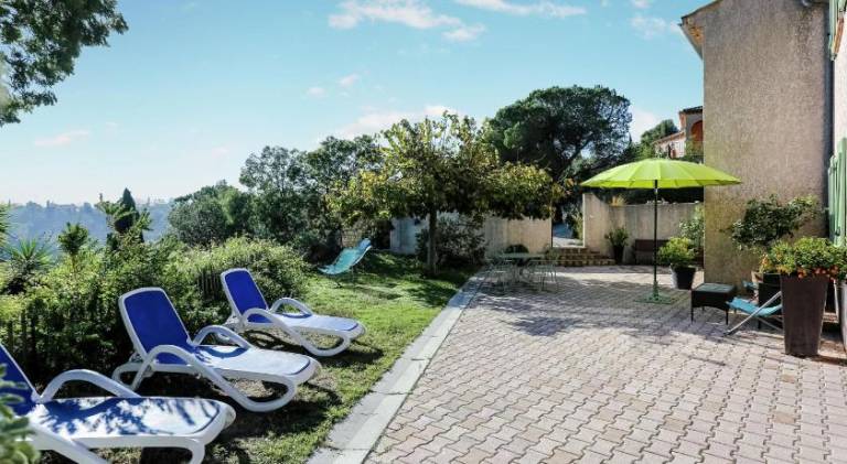 Holiday Home in Bormes-les-Mimosas near Sea — photo 3