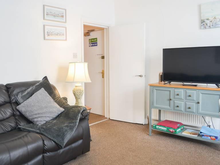 Family-friendly nice cottage with garden | River view | Pet-friendly — photo 2