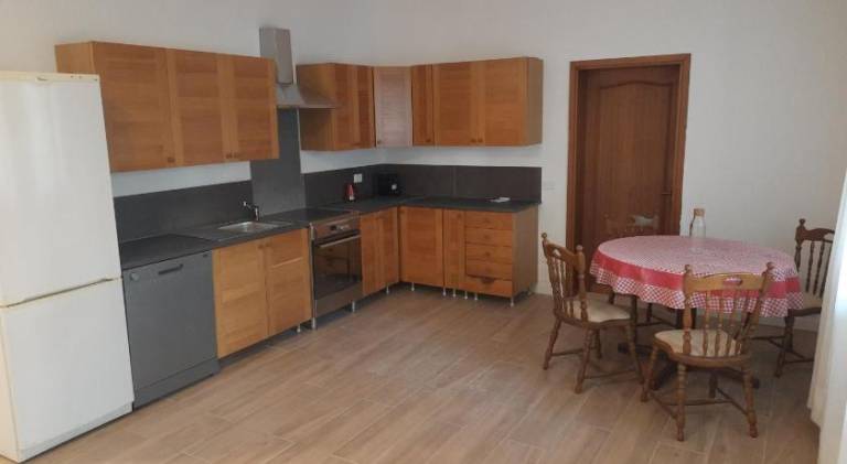 Rental apartment with 2 rooms for 5 persons — photo 3
