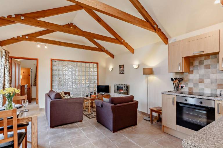 Cottage with garden & terrace in Helston