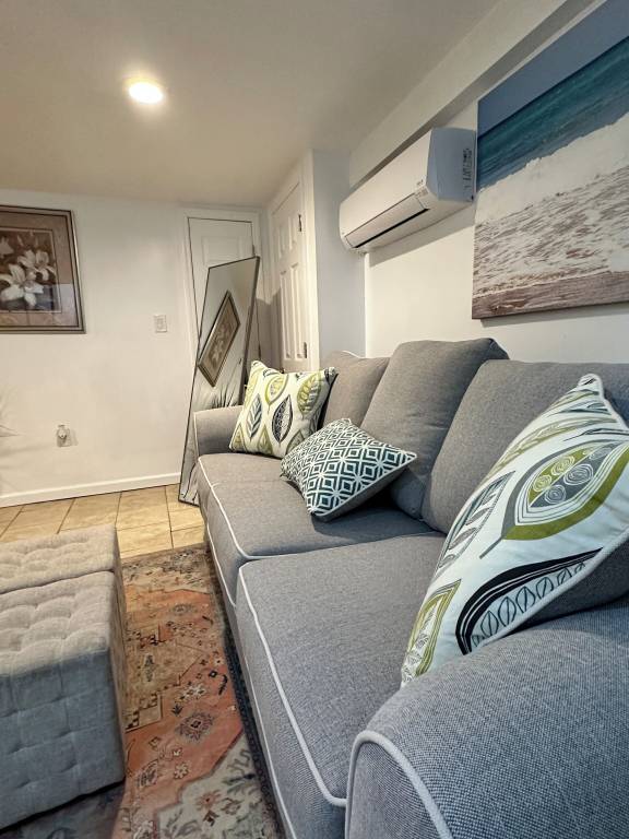 Apartment  Carle Place