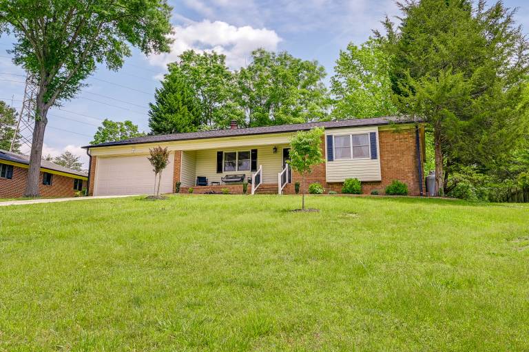 Cozy High Point Vacation Rental: Near HPU Campus — photo 2