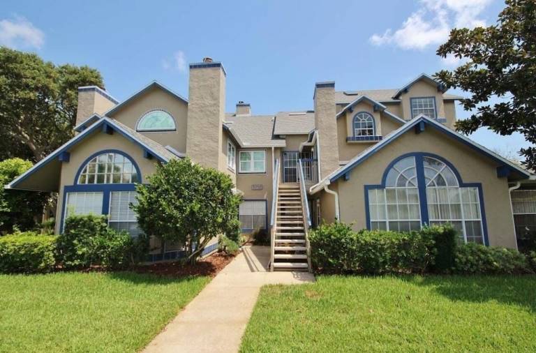 Condo  New Smyrna Beach