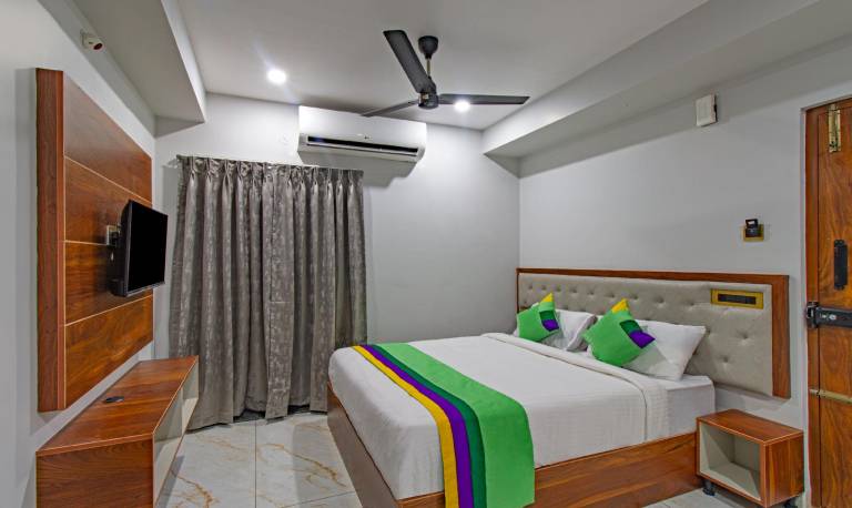 Treebo Abhi Suites Guntur