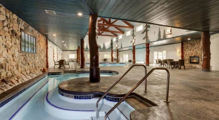Stoney Creek Hotel & Conference Center - La Crosse — photo 2