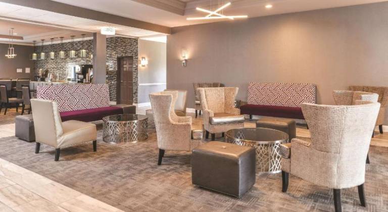 La Quinta Inn & Suites by Wyndham Abilene Mall — photo 2