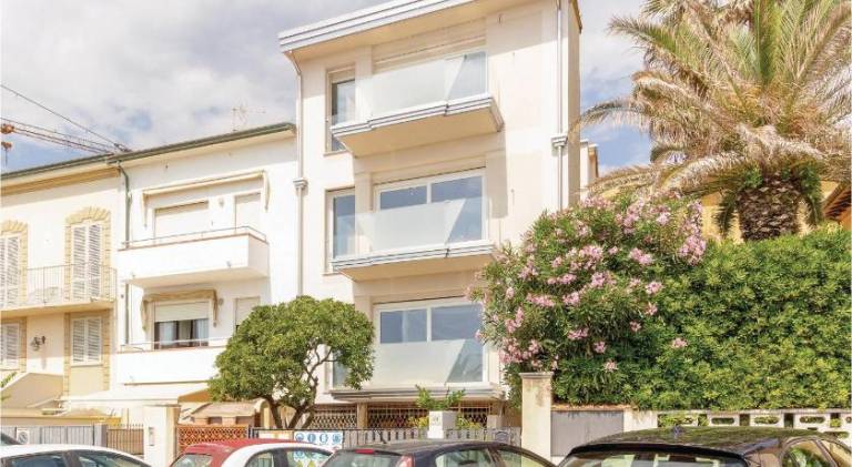 Fully equipped pleasant apartment with terrace | Beach nearby | Dogs allowed — photo 3
