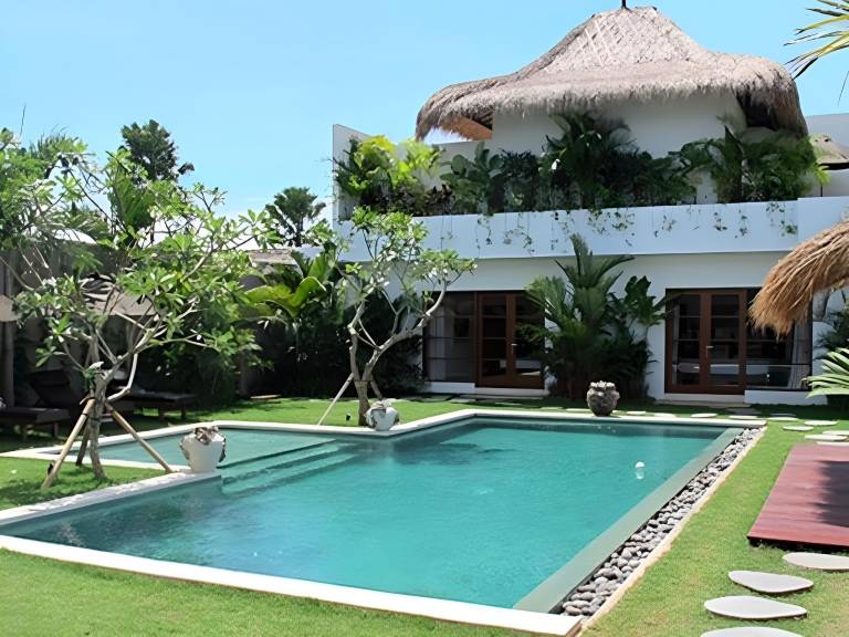 Villa Chocolat Seminyak in Kuta