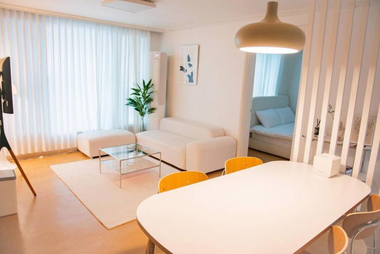 New open sale Haebangchon stay Itaewon Myeongdong in Seoul