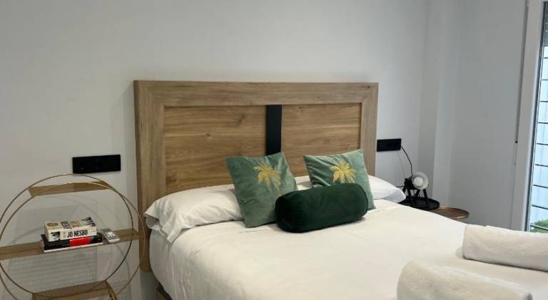 Holiday apartment with patio in Seville