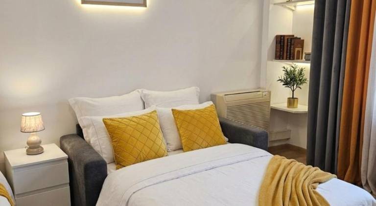 Fully equipped nice rental apartment with patio | Near Castle Hill | Pets are welcome — photo 2