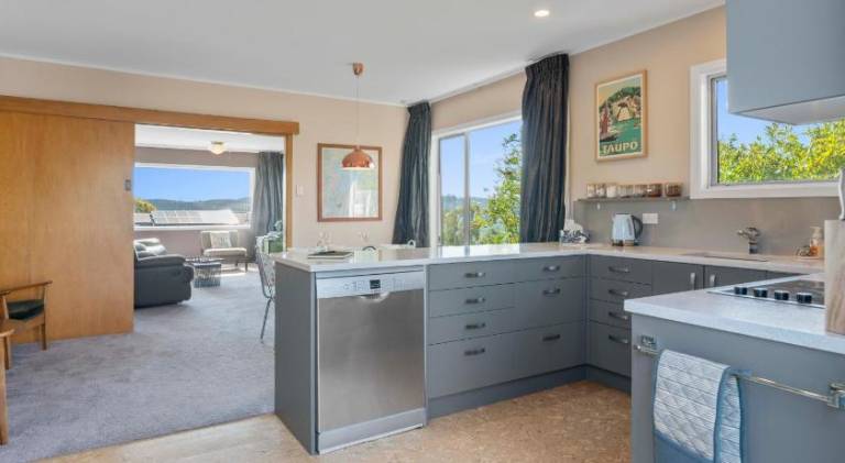 House with 4 rooms for 8 persons — photo 3