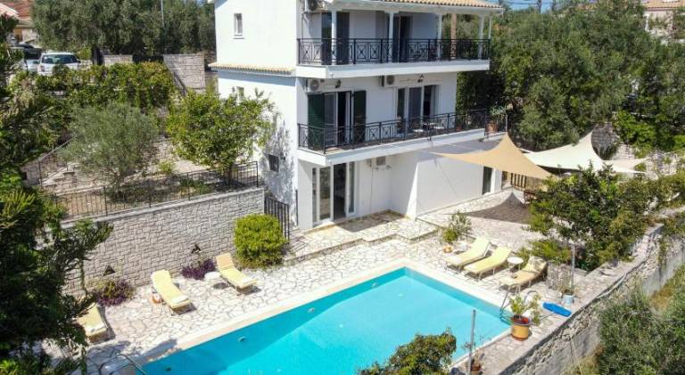 Villa with pool | Dogs allowed — photo 4